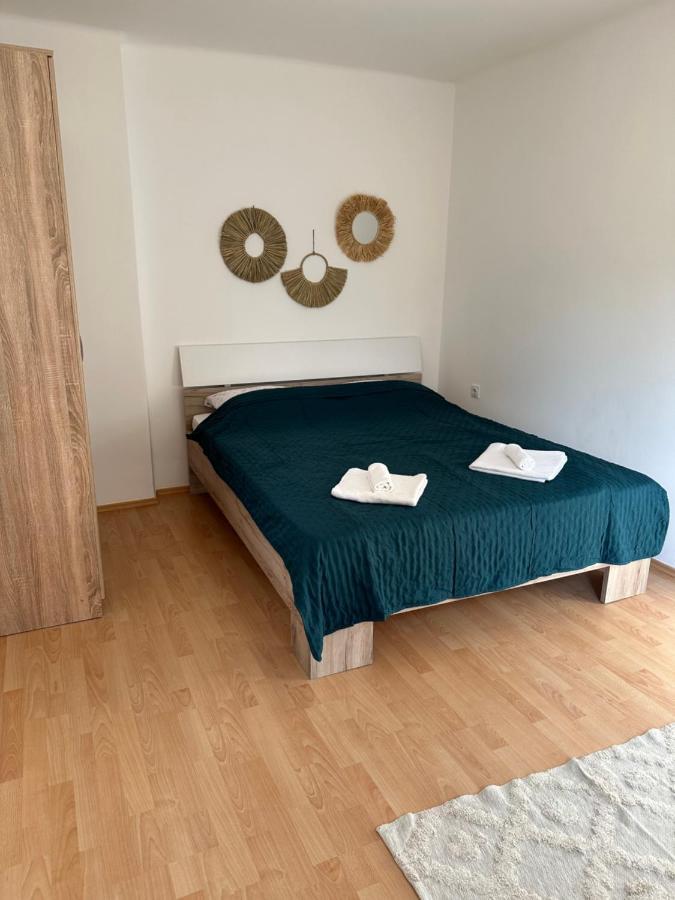 Boho Apartment Nis Bagian luar foto