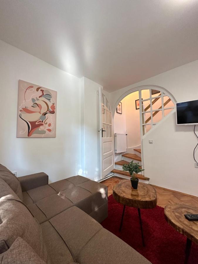 Boho Apartment Nis Bagian luar foto