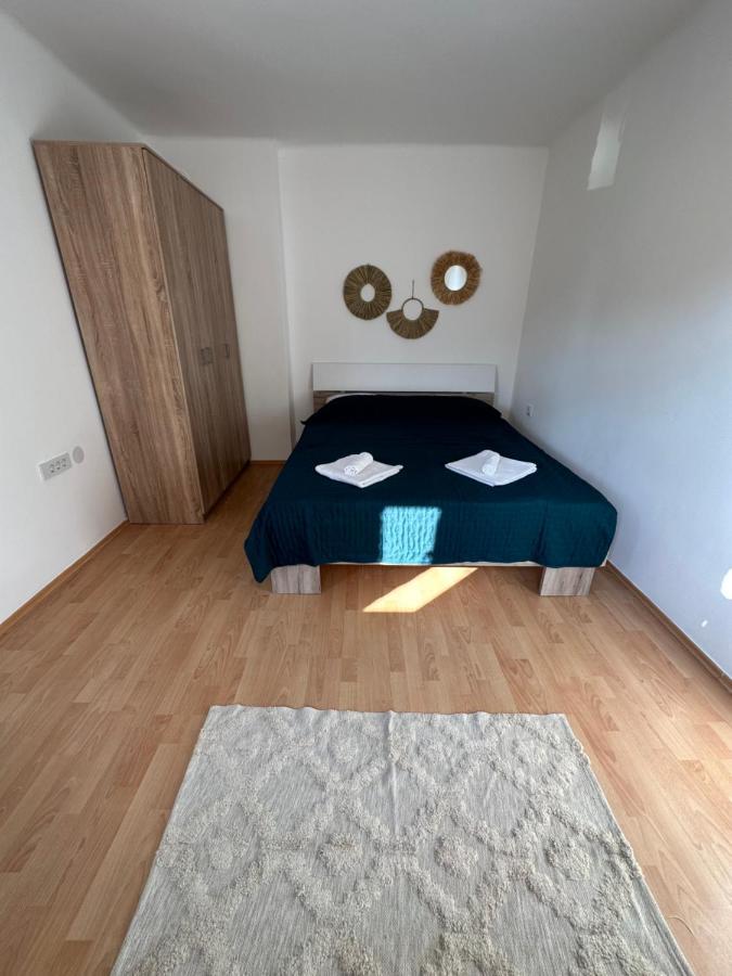 Boho Apartment Nis Bagian luar foto