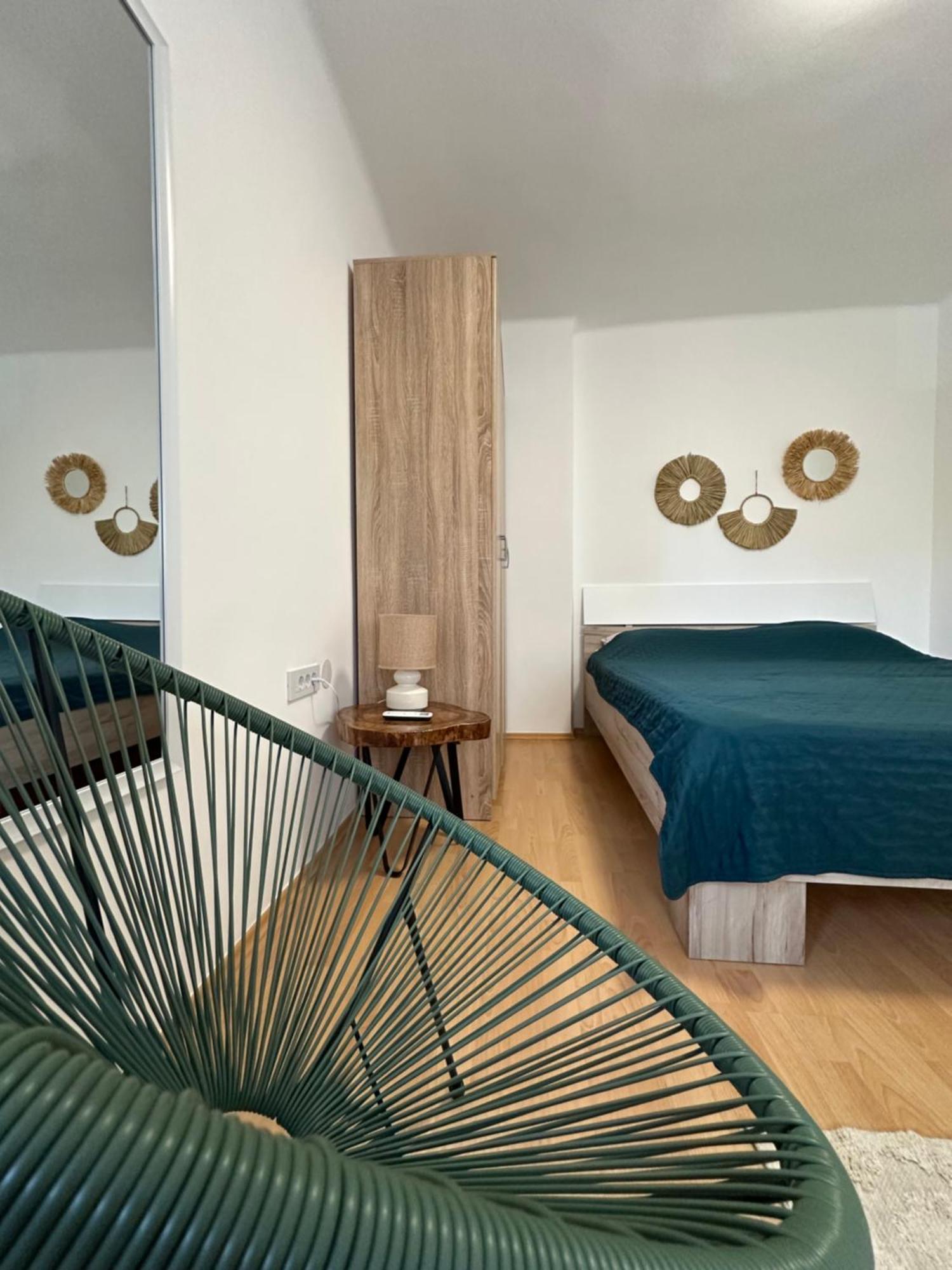 Boho Apartment Nis Bagian luar foto